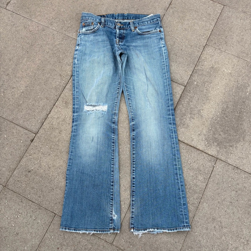 Lucky Brand Sweet Dream Jeans Low Rise Flare Distressed Light Wash Size 4 27